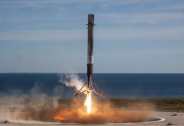 SpaceX火箭再次发射成功，助推器却坠海回收失败