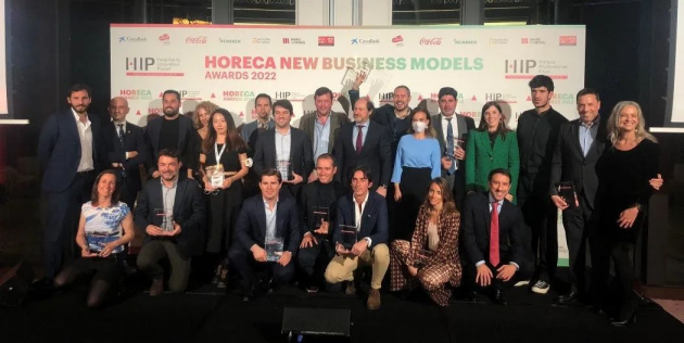 奖项收割机！普渡机器人在西班牙HIP 2022展会上荣获创新产品奖