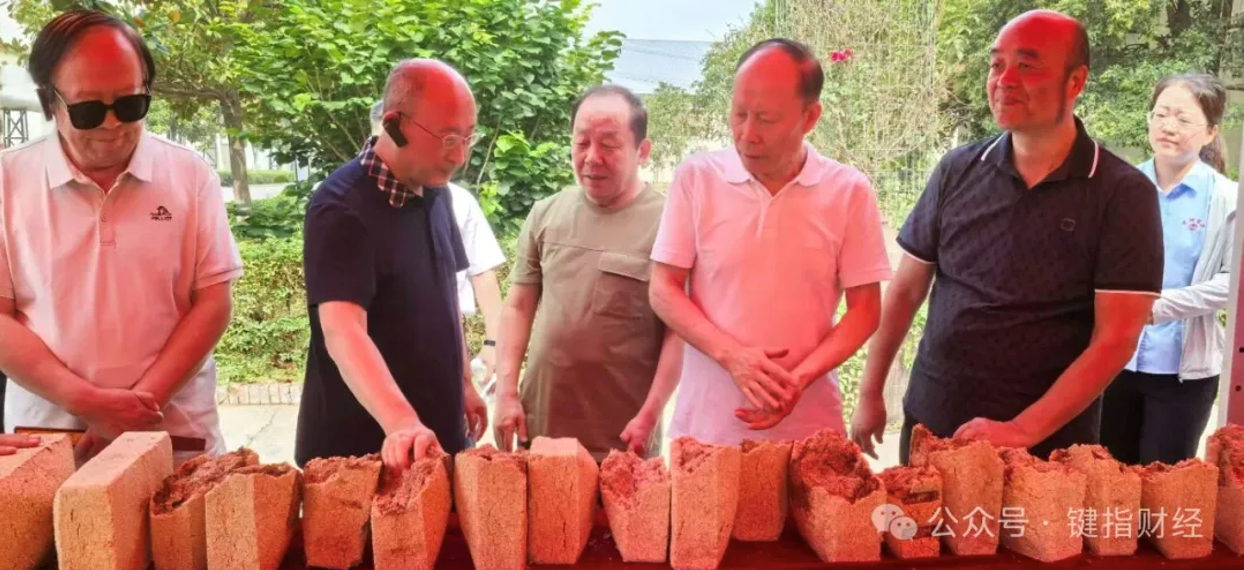 1761540110494489.png 2.png