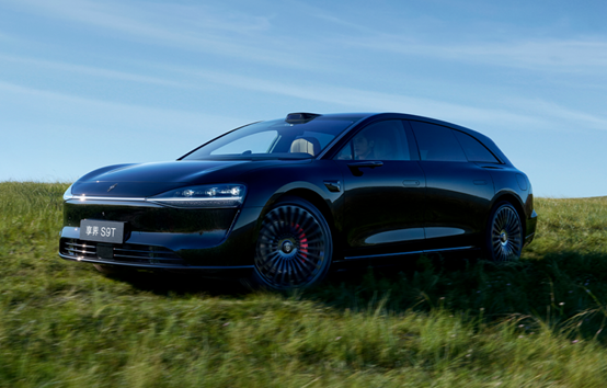 北汽蓝谷2025年营收大增92.53%、毛利率年度转正