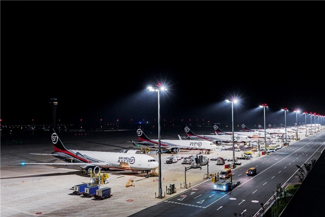 火力全开助“荔”前行！顺丰全链护航，激活岭南夏日甜蜜经济