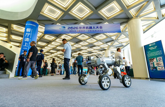 伽利略全新Galileo X亮相WRC：锚定 “全域移动”，重构陆行具身移动行业逻辑