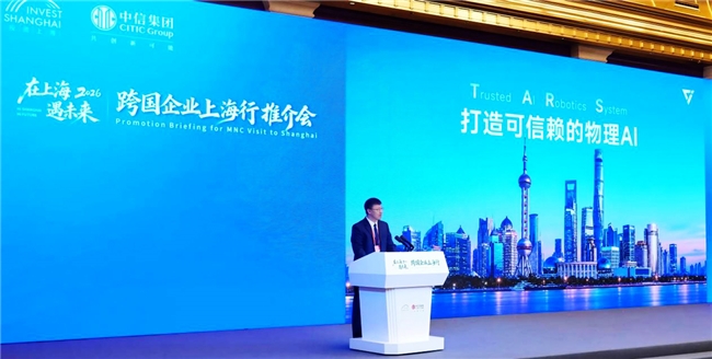 它石智航陈亦伦：从「中国磁吸效应」看具身智能方案攻坚工业智能化「最后一公里」