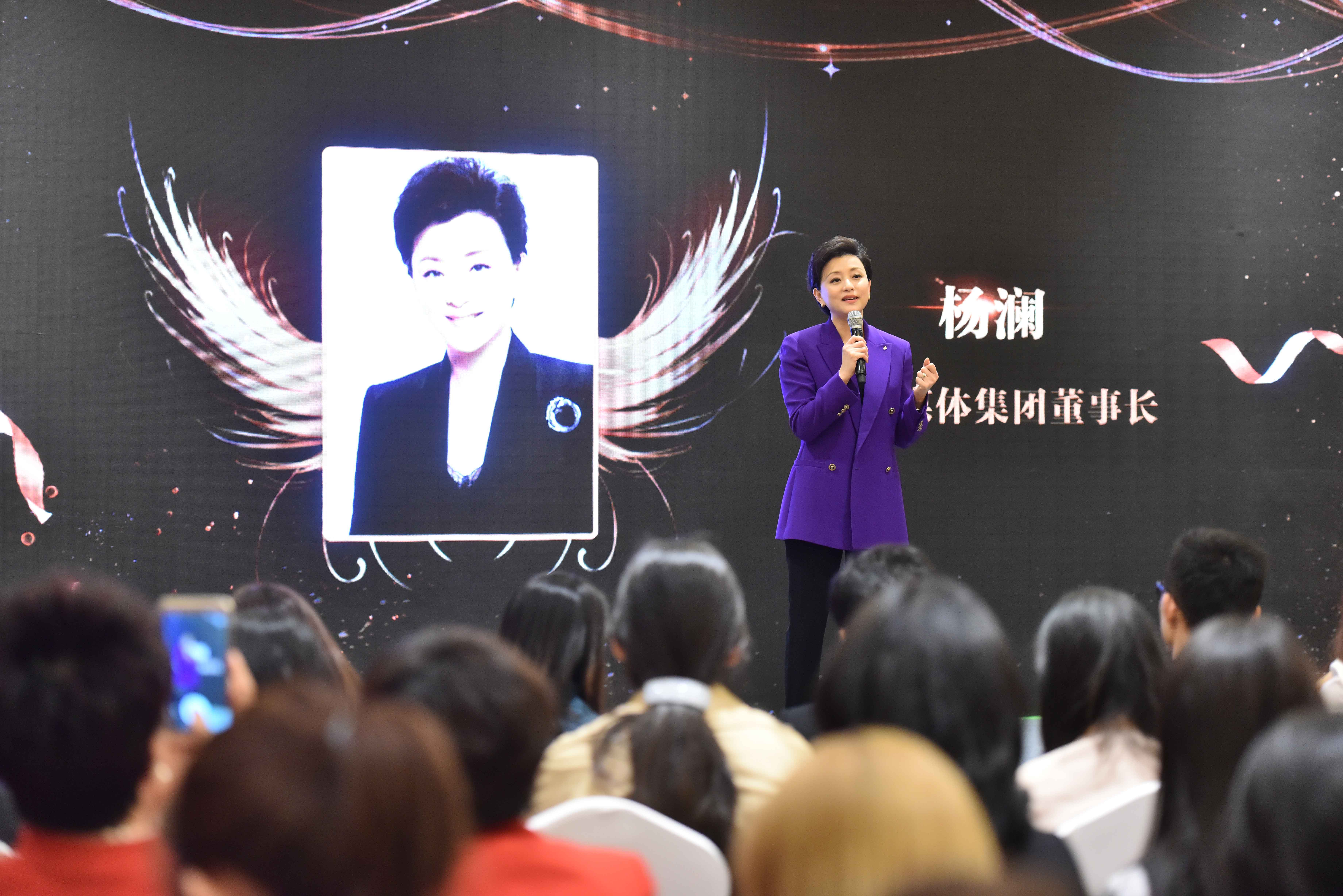 1524796336365684.jpg t01771b32bb280f1ee2.jpg