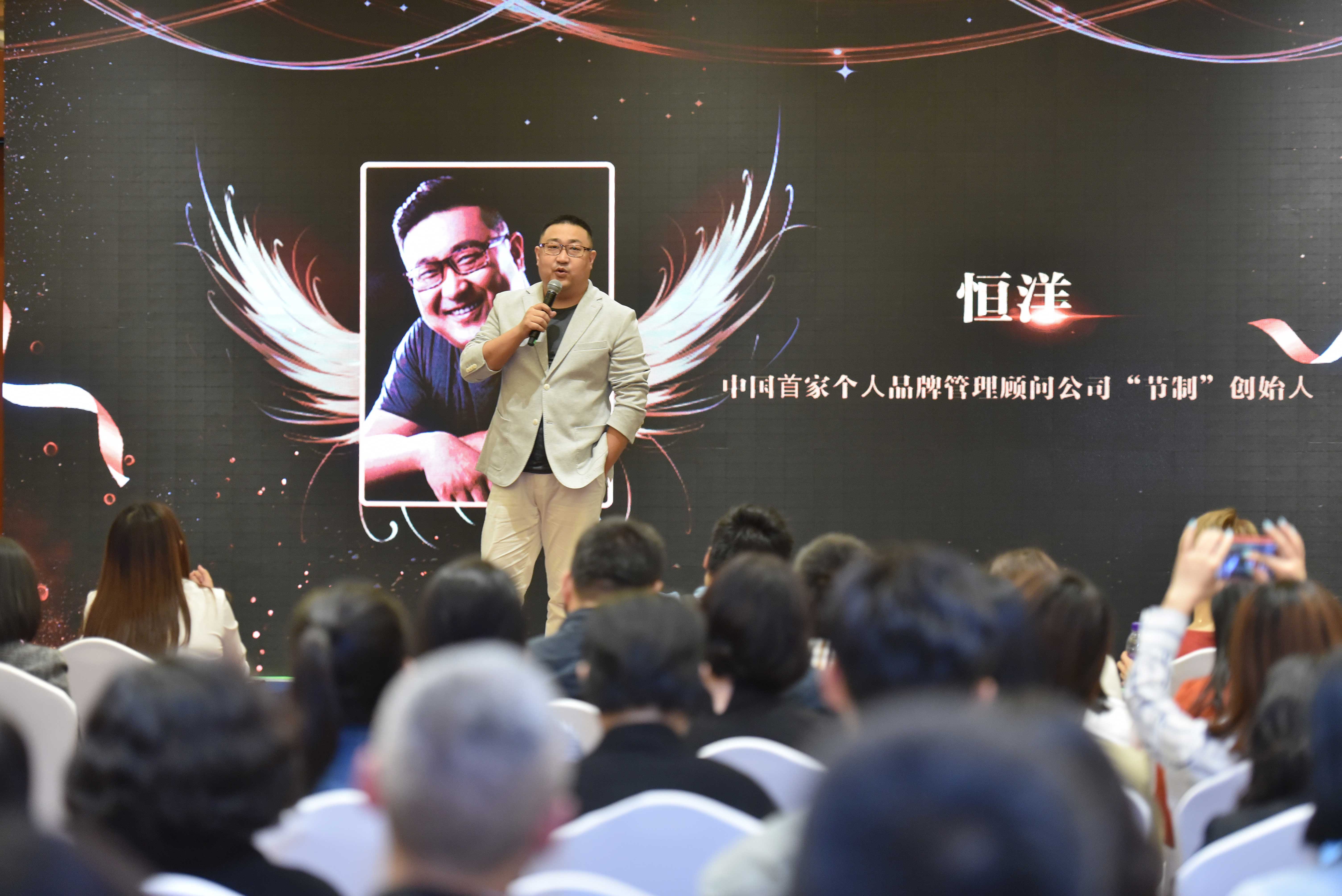 1524796542907497.jpg t01771b32bb280f1ee2.jpg