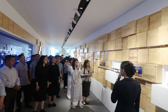 1753348111873062.png image.png