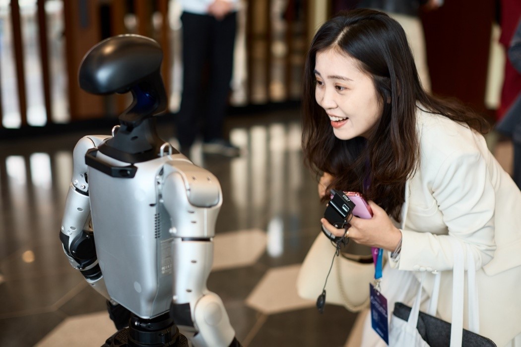 1758602395271470.jpg 5.jpg