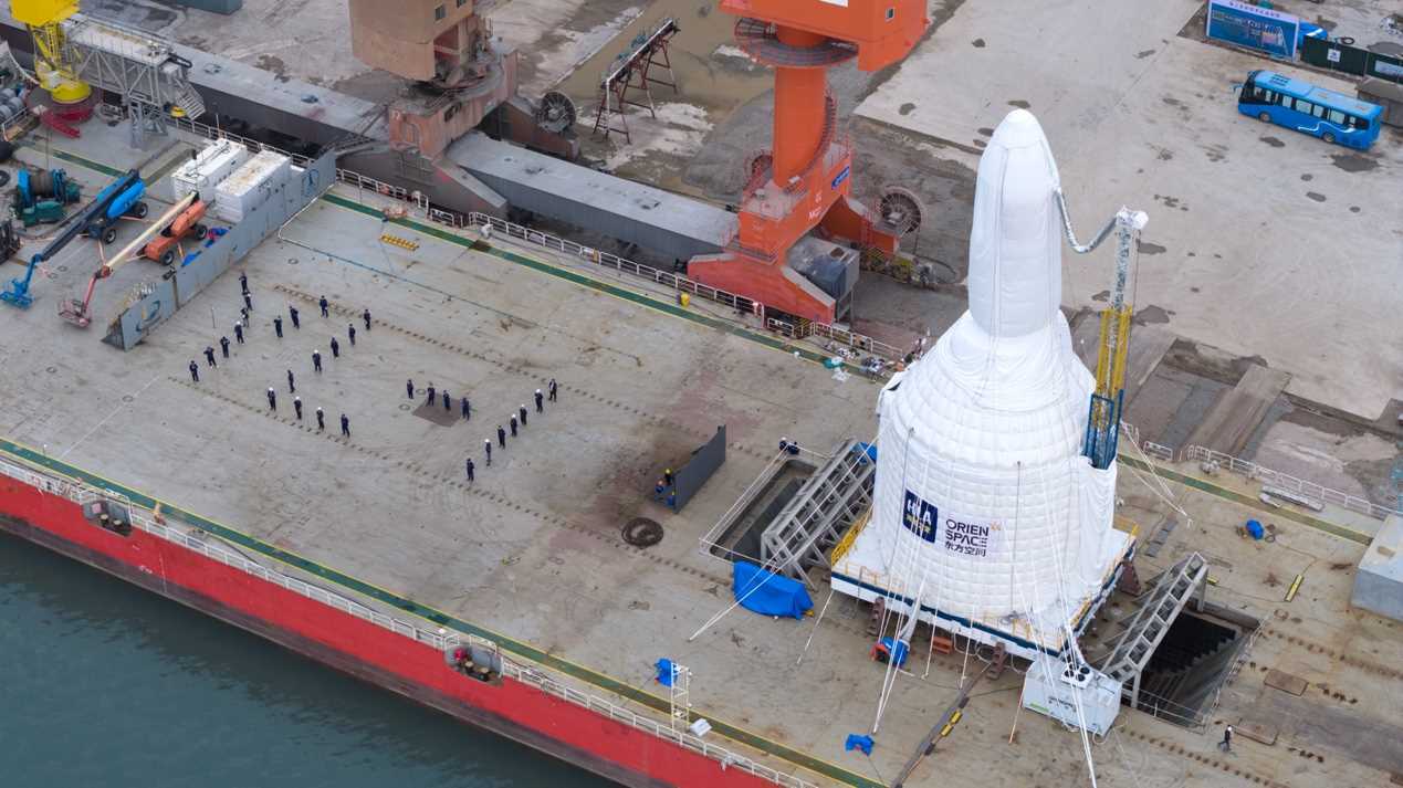 1760258809390509.jpg 32.jpg