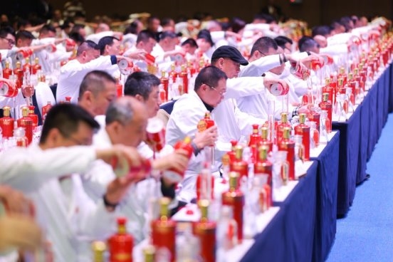 1761813915196715.jpg 4.jpg