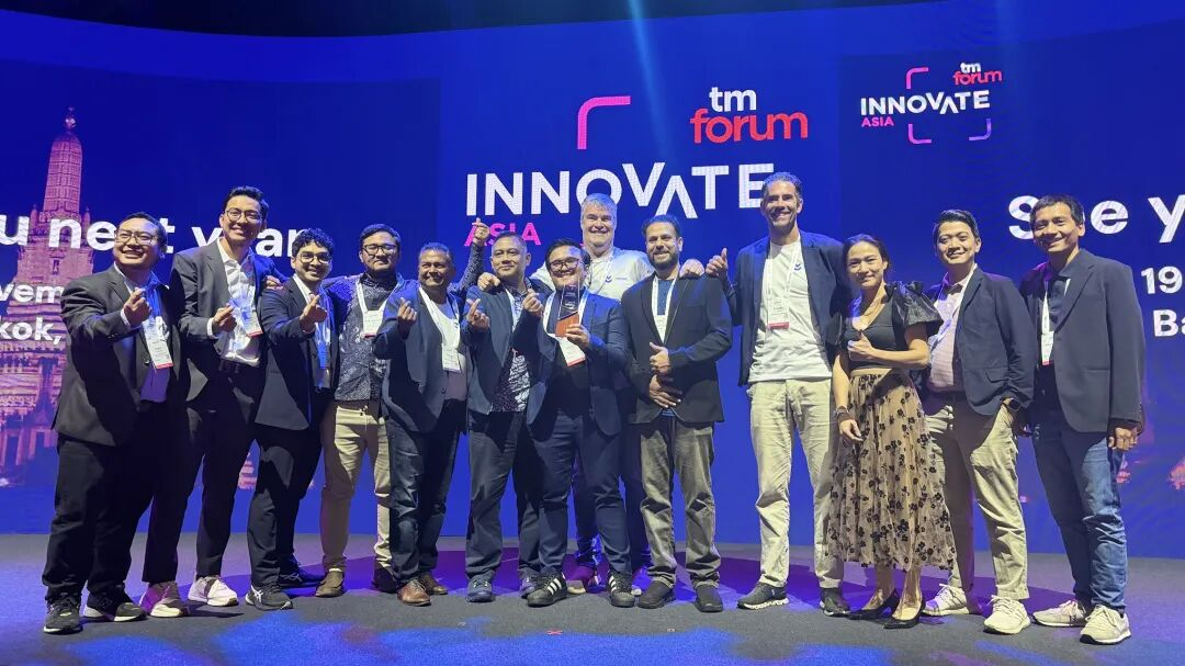 催化剂项目作为TM Forum的核心创新机制,是会员单位协同研发、共创概念验证(PoC)与产业级创新成果的关键平台。今年,有来自全球70余家会员单位的近300位专家深度参与了项目开发,参与规模再创历史新高。此次AIX脱颖而出,充分证明 该方案有望重塑通信产业价值流动模式,推动运营商从传统连接提供者转型为实时、可信、智能互动平台,为行业带来全新的业务增长空间与合作模式。