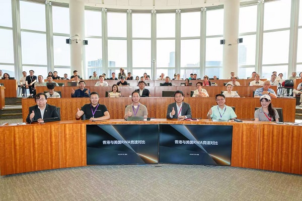 1764895324362789.jpg 活动合影2.jpg